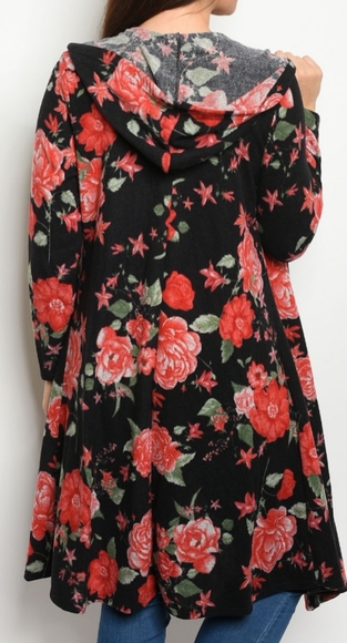 - Black and Red Floral jacket w hood - Picture 7 of 7